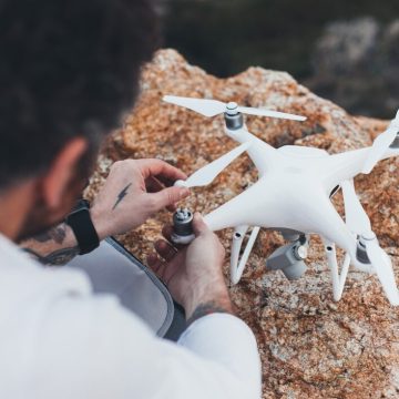 Jak wybrać dron dla początkujących?